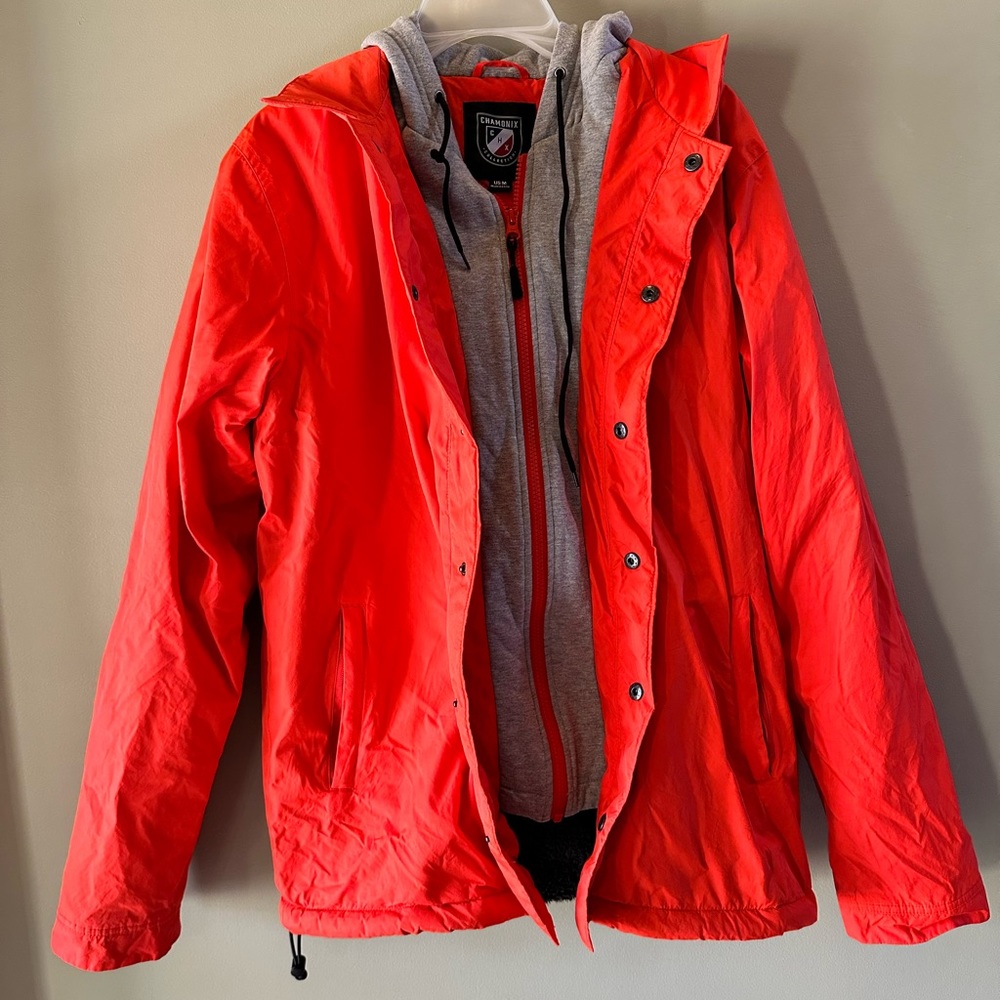 Chamonix men’s snowboard jacket. Nice warm jacket. Perfect for park
